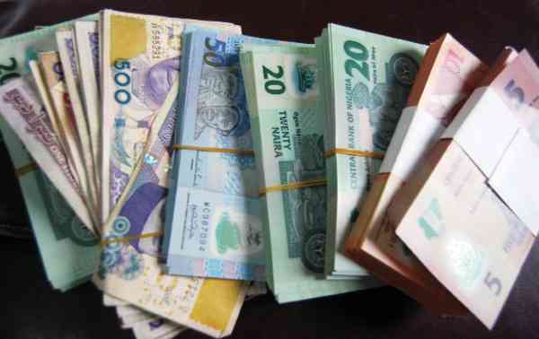 Naira seen on the ropes next week, as oil dollar sales dry up