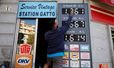 FRANCE OFFERS €100 TO POORER HOUSEHOLDS AS FUEL PRICE INCREASES