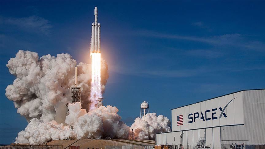 SOLAR STORM KNOCKS OUT 40 NEWLY LAUNCHED SPACEX SATELLITES